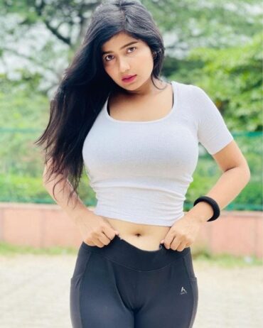 CALL GIRLS IN DELHI Shalimar Bagh꧁❤ 7042104524 ❤꧂ESCORTS SERVICE