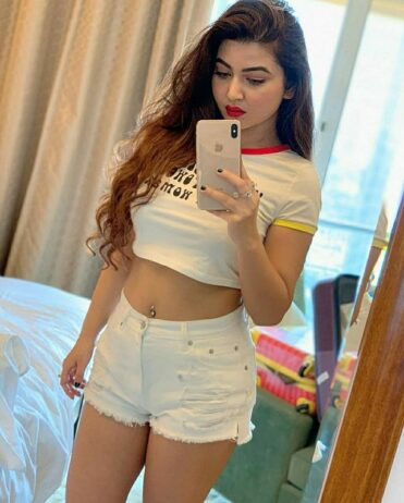 CALL GIRLS IN DELHI Karawal Nagar꧁❤ 7042104524 ❤꧂ESCORTS SERVICE