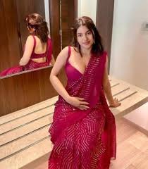 CALL GIRLS IN DELHI Narela꧁❤ 7042104524 ❤꧂ESCORTS SERVICE