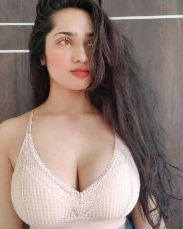 Young→Call✔️Girls in HOTEL PARK RESIDENCY New Delhi ☆9289244007✔️