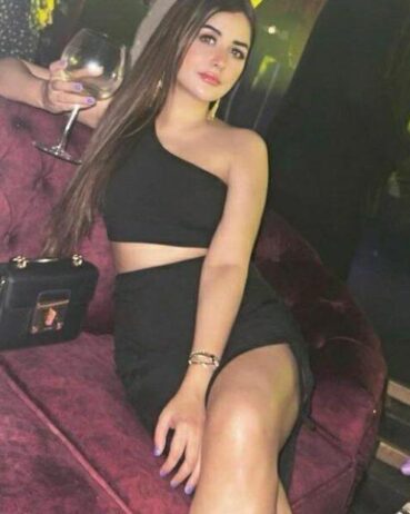 Call Girls In Lodhi Colony 8130408224