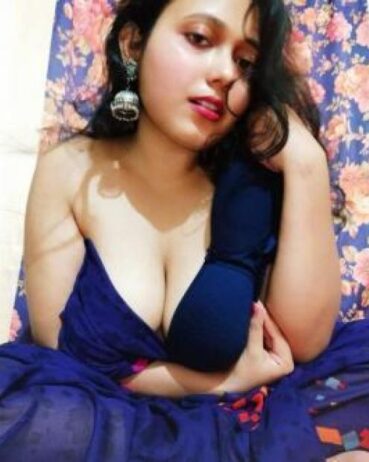 Call Girls In Aerocity Delhi 8448079011