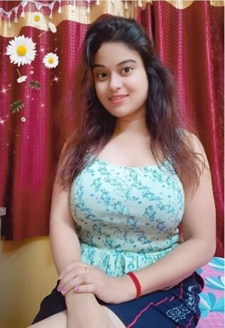 Nashikice high profile college girls and