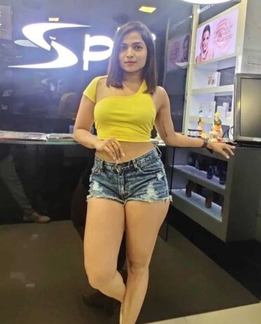 VIP_Call~Girls~In~Mukherjee Nagar Delhi~9990186833