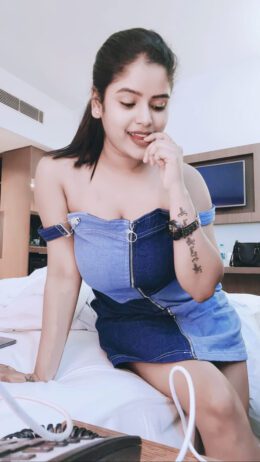 Video call phone call full masti enjoy available