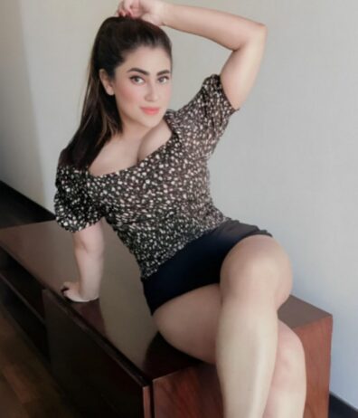 Call girls in Sector 52 Noida +91 88004 10550