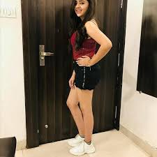 Call Girls in Karol Bagh delhi Justdial 8447779282