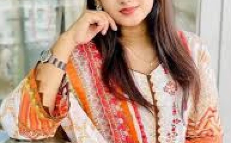 Call Girls in Pandav Nagar Delhi High PRofile girl