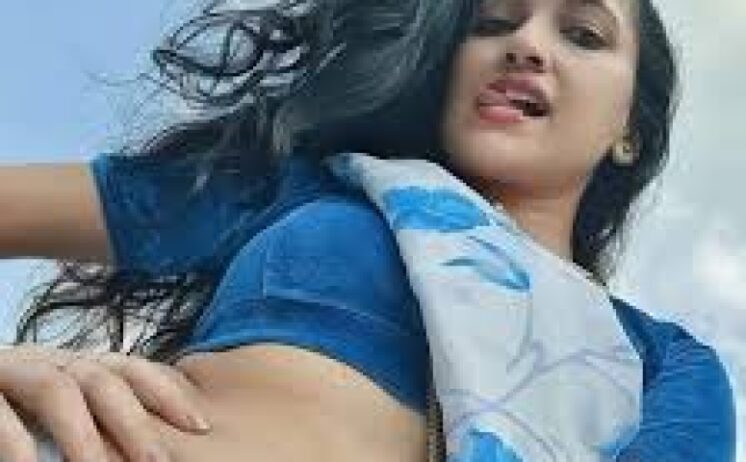 Call Girls in Kalkaji Metro, Delhi Escorts 24×7