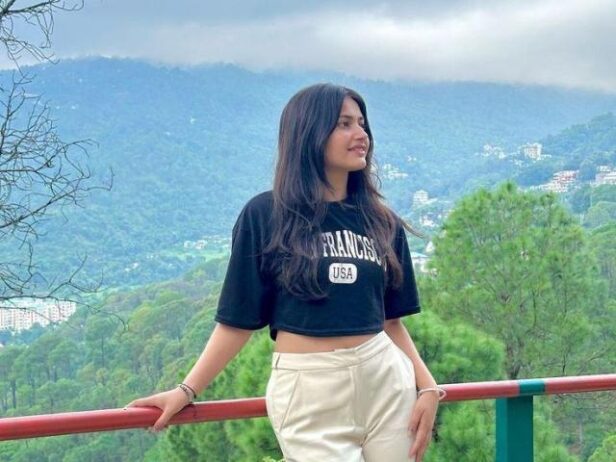 call girls in delhi women seeking men  Rohini  9711881147  Real Meet Escort Service