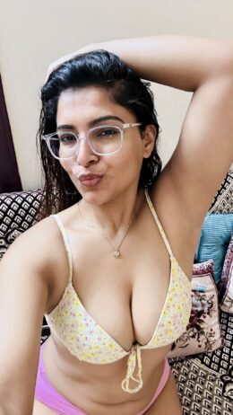 New Delhi Adarsh nagar 9711881147Escorts Service Is The Best Escort and call Girls Service Provider