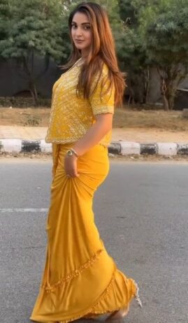 [9711881147] 69→Call Girls In Wazirpur [Delhi] ⭐ Booking Now 24|7