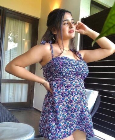 Call Girls In Laxmi Nagar Delhi 93540 658 51 Escorts Service