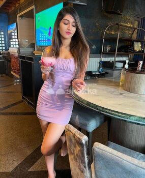 c4c104d01bf441a7b106eb73ea2309ed-1