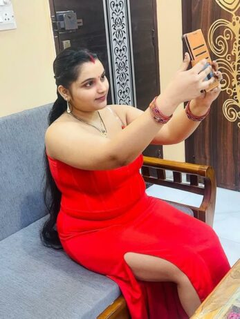 Dubai Escorts Services | Call +971 559125260