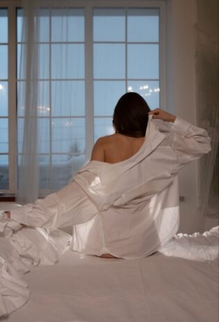 Call Girls In Rani Bagh Delhi 7703891840 Escorts, New Delhi