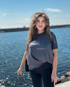 Alevtina-Russian-Escort-in-Aerocity-Delhi-1
