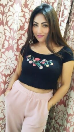 Call Girls In Chittranjan Park Delhi Low Price Escorts Service In 24/7 Delhi NCR
