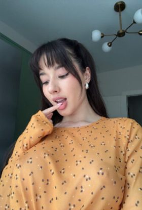 Enjoy–Call–Girls In Gaur City 2 Call 92171 48607 NCR Escort At Your DoorStep