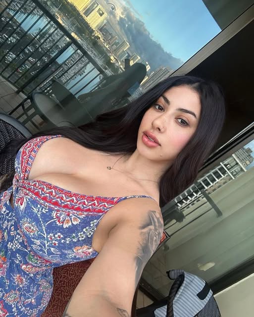 Gulmohar Park, 9958659377′ Premium Call Girls Service