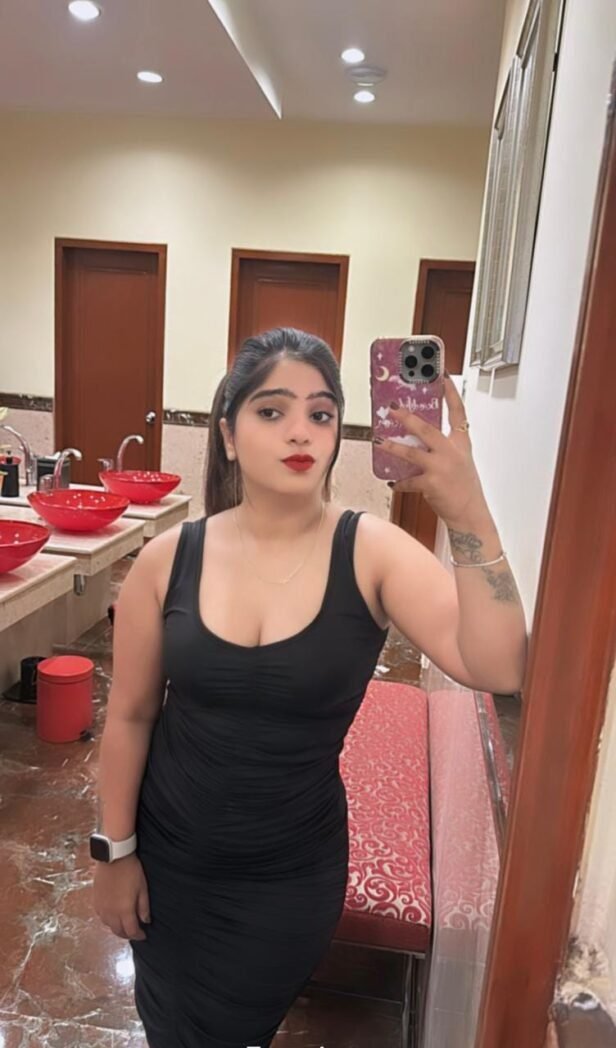CALL GIRLS IN DELHI Urdu Bazaar꧁❤ 7042104524 ❤꧂ESCORTS