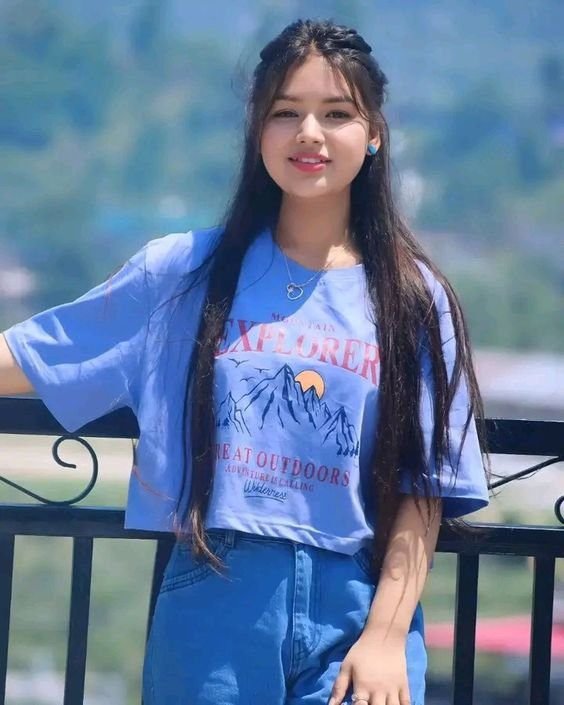 Full Enjoy Call Girls In Defence Colony Delhi Call And Book 8826589379 Escorts Service Delhi