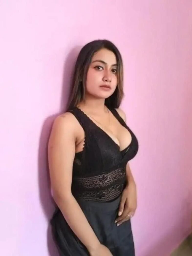 SEXY’ HOT GIRLS AVAILABLE CALL ME GENUINE SERVICE