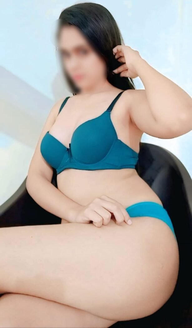Call Girls In Nizamuddin West,(DELHI) 8826158885 Escort Service
