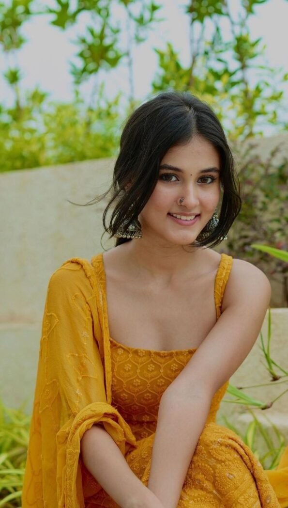 Call Girls In Indraprastha Estate 9711014705 Escort Service