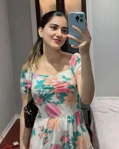 Low Rate Call Girls in Munirka Delhi 7291859944